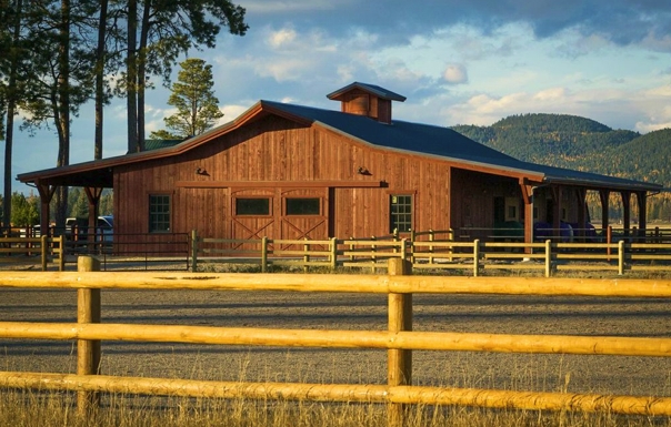 ranchwood™- Prefinished premium alternative to reclaimed barn wood