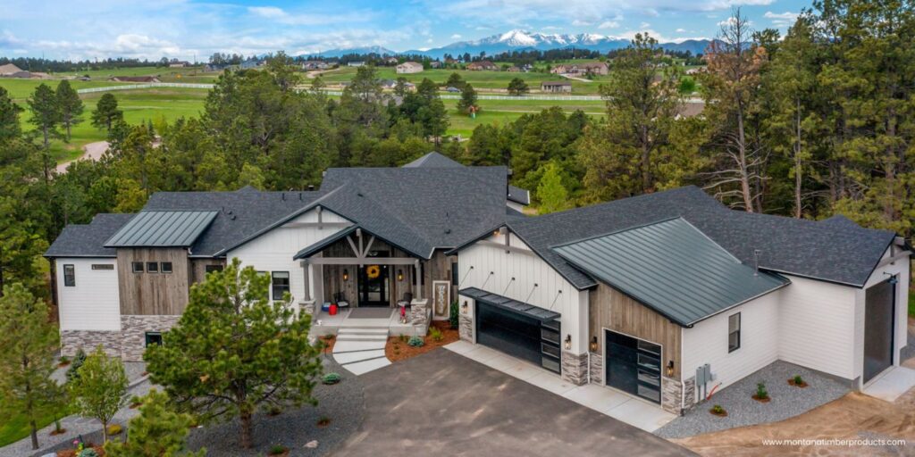 custom-home-facade-exterior-wood-siding-montana-timber-products