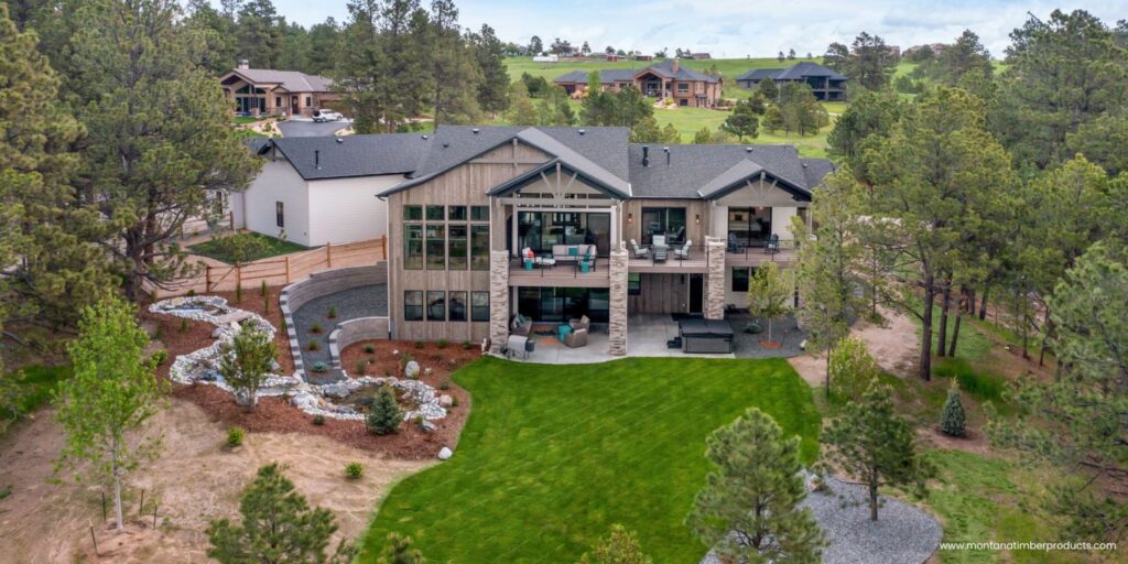 ranchwood-artisan-circle-sawn-siding-colorado-custom-built-home-montana-timber-products