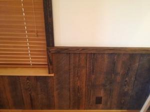 wainscot