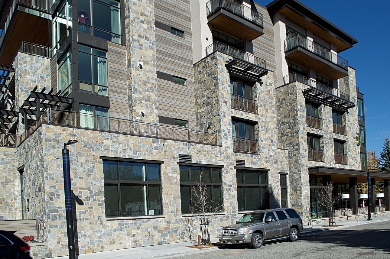Limelight Hotel-Sun Valley, Idaho showcases Montana Timber Products