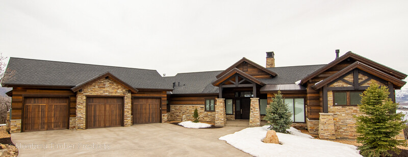 ranchwood™ siding complimented with AquaFir™ accents