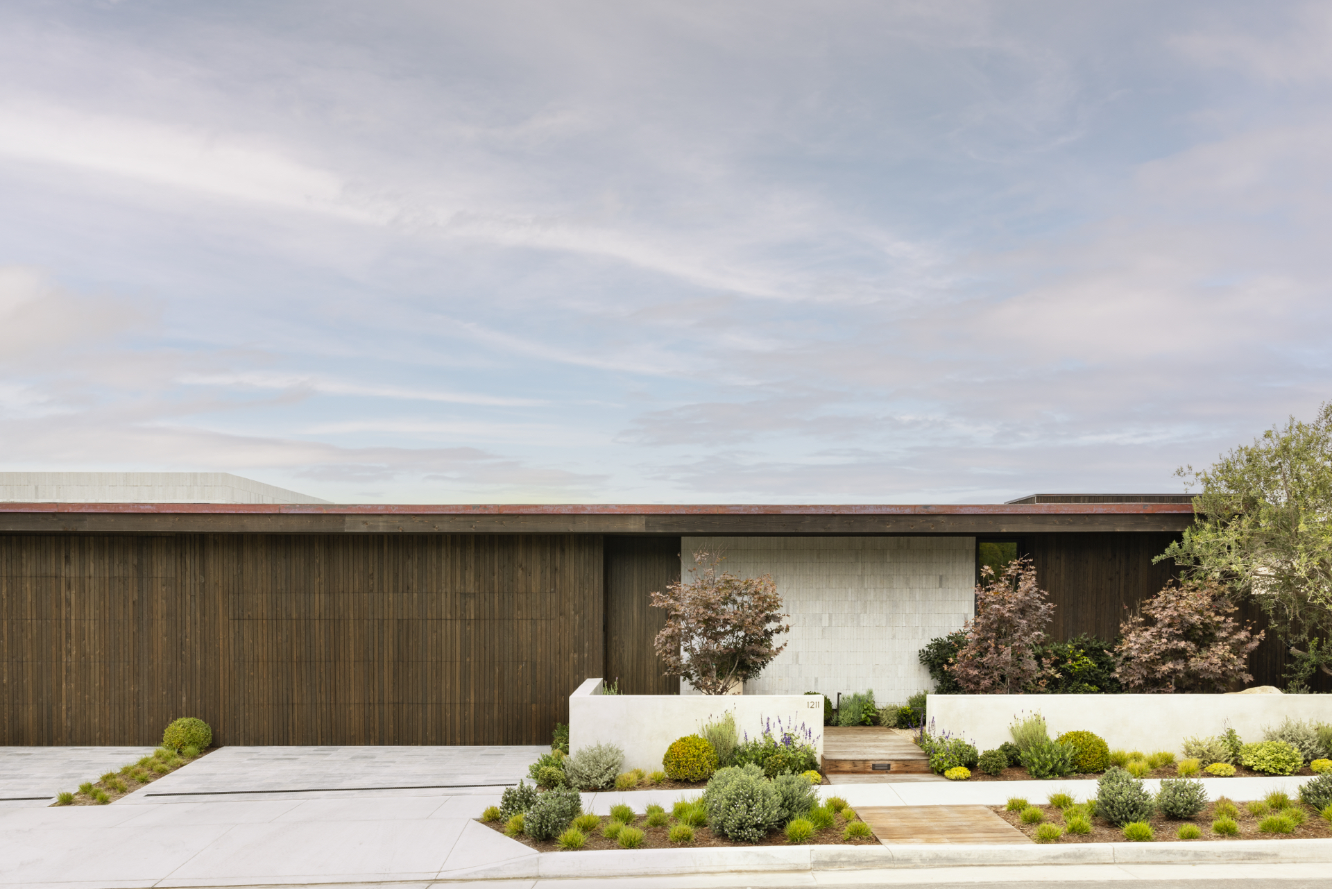 The Elevated Surf Shack: Indoor-Outdoor Living in Corona del Mar