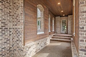 traditional masonry ranchwood eastern. cedar siding